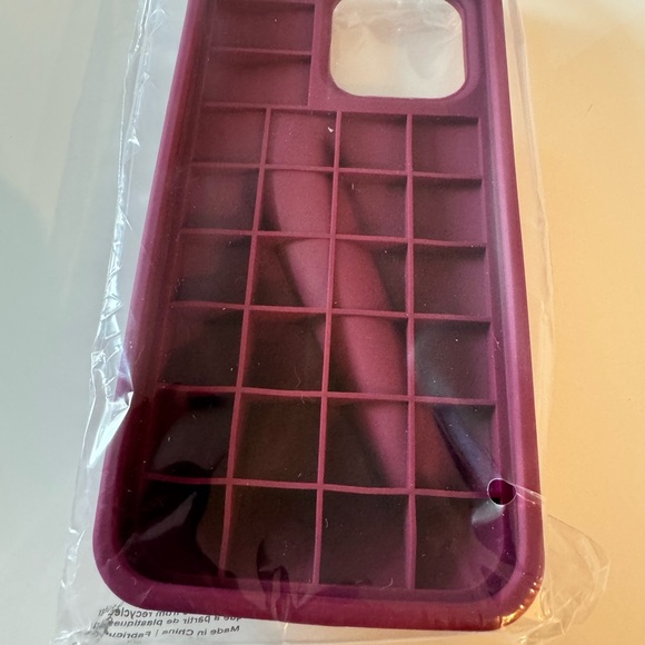 RHODE phone case - Vibrant Pink - Picture 6 of 12